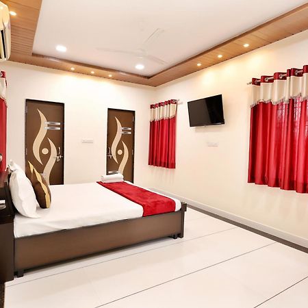 Manas Resort By Rudrakshi Udaipur Eksteriør billede